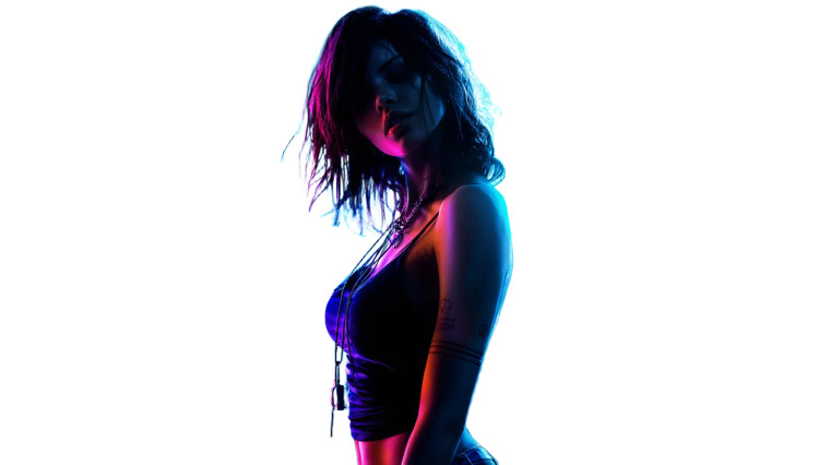 Silhouetted Rave Dancer Vinyl Car Decal Sticker – Waterproof & UV-Resistant 8"