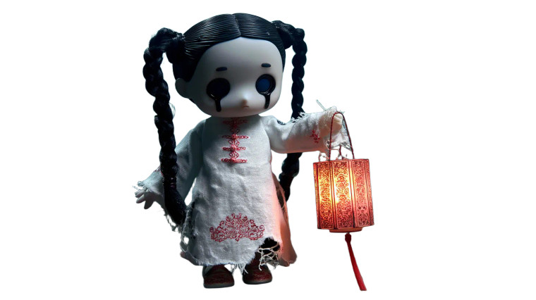 Braided Ghost Girl Vinyl Car Decal Sticker – Waterproof & UV-Resistant 8"