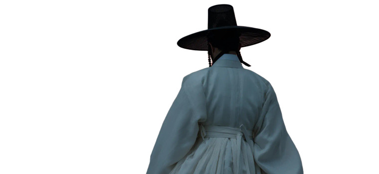 Cinematic Hanbok Figure Vinyl Car Decal Sticker – Waterproof & UV-Resistant 8"