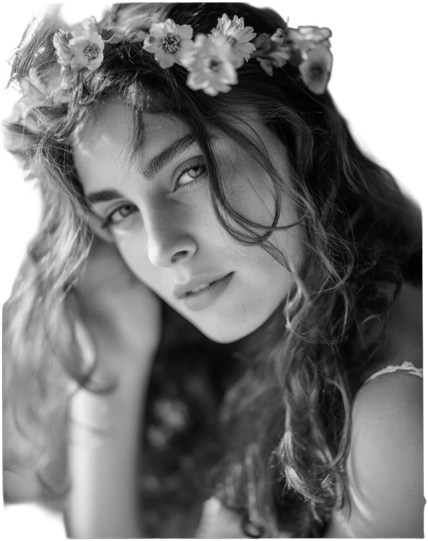 Floral Portrait Woman Vinyl Car Decal Sticker – Waterproof & UV-Resistant 8"