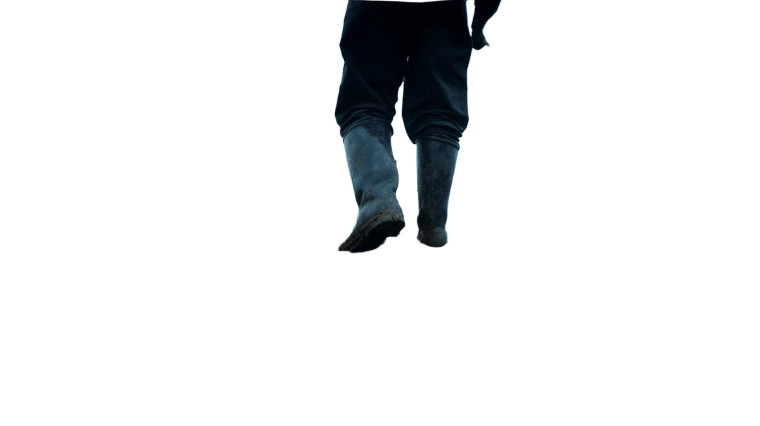 Muddy Struggle Silhouettes Vinyl Car Decal Sticker – Waterproof & UV-Resistant 8"