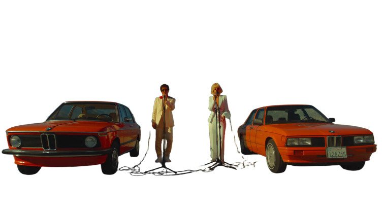 Singing Duet Scene Vinyl Car Decal Sticker – Waterproof & UV-Resistant 8"