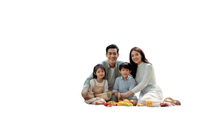 Happy Family Picnic V2 Vinyl Car Decal Sticker – Waterproof & UV-Resistant 8"