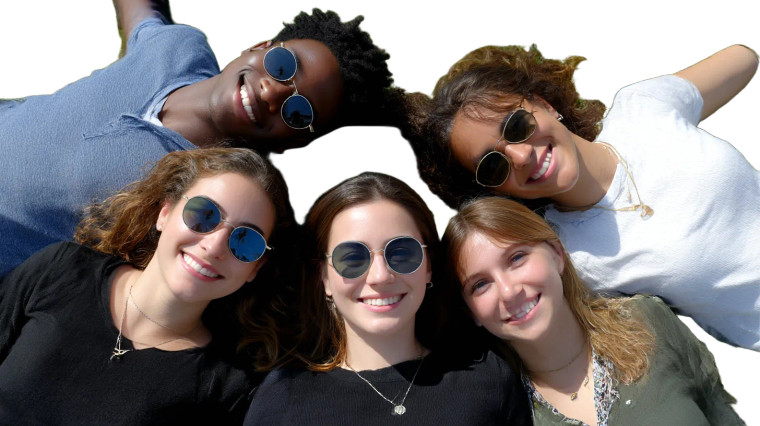 Friends Circle Selfie Vinyl Car Decal Sticker – Waterproof & UV-Resistant 8"