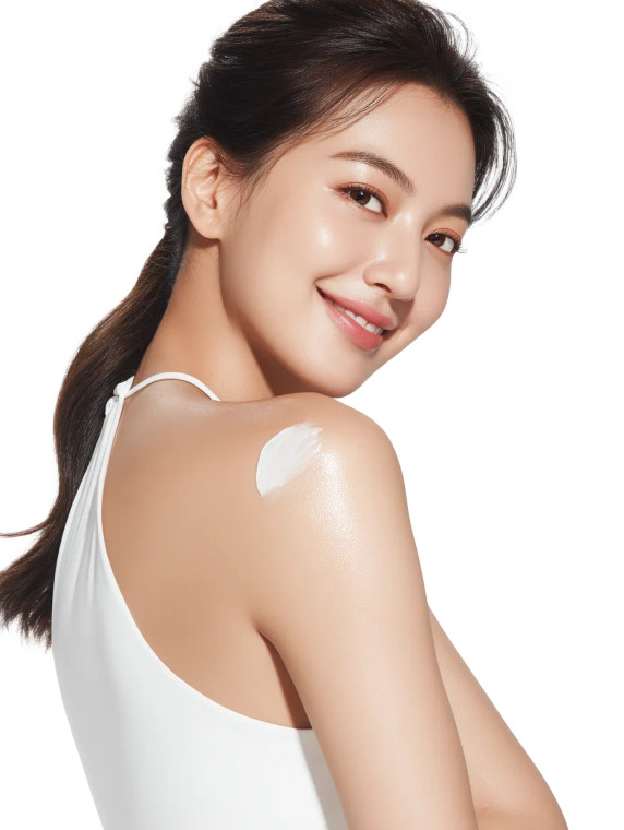 Korean Woman Sunscreening Vinyl Car Decal Sticker – Waterproof & UV-Resistant 8"