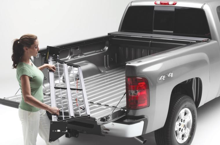 2021-2023 Ford F-150 Bed Cargo Divider | Black Aluminum Cargo Manager for Roll-N-Lock Tonneau Cover