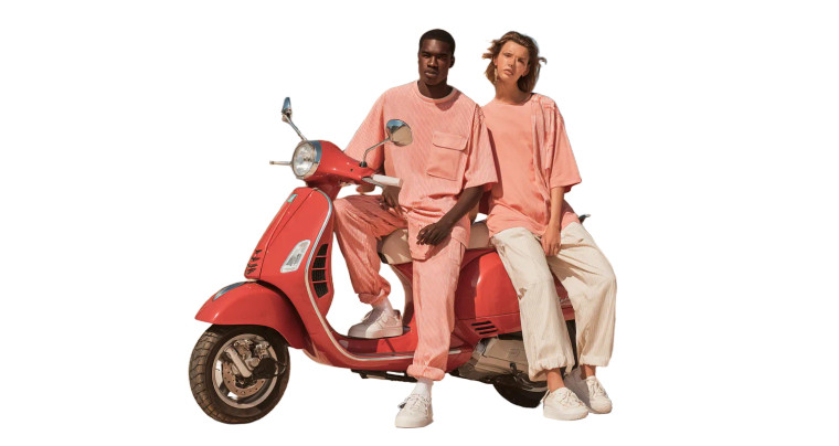 Gucci Summer Models Vinyl Car Decal Sticker – Waterproof & UV-Resistant 8"
