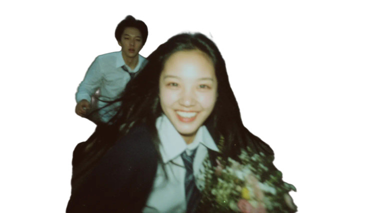 Joyful Beach Run Vinyl Car Decal Sticker – Waterproof & UV-Resistant 