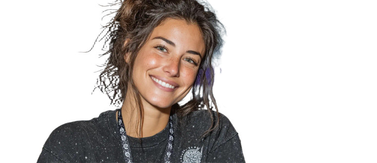 Smiling Egyptian Woman Vinyl Car Decal Sticker – Waterproof & UV-Resistant 