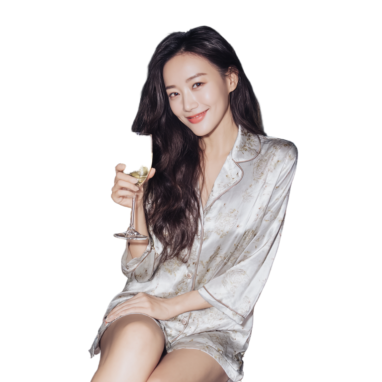 Confident Woman Shanghai Vinyl Car Decal Sticker – Waterproof & UV-Resistant 