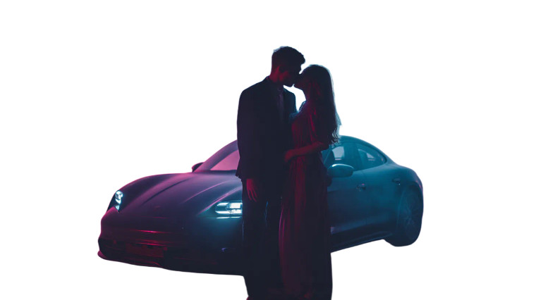 Romantic Couple Kiss V3 Vinyl Car Decal Sticker – Waterproof & UV-Resistant 