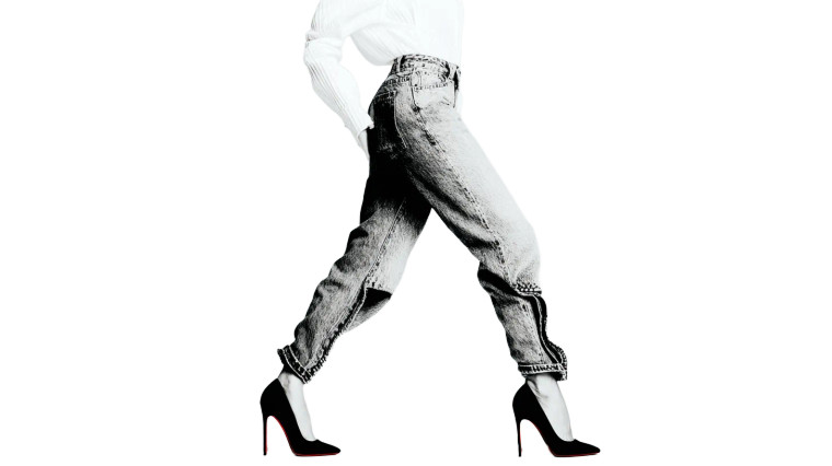 Fashion Supermodel Shot Vinyl Car Decal Sticker – Waterproof & UV-Resistant 5.4