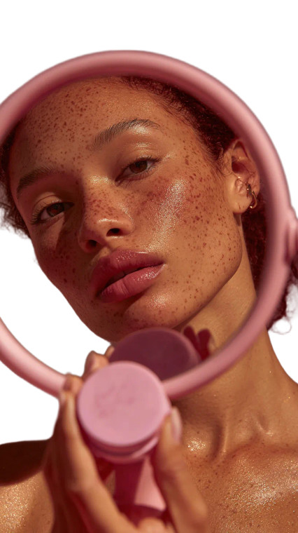 Freckled Model Beauty Vinyl Car Decal Sticker – Waterproof & UV-Resistant 9.706666666666667"