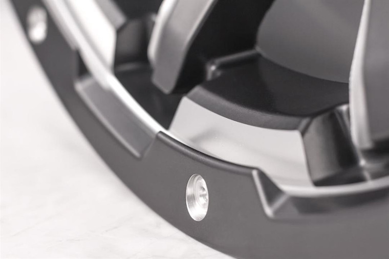 Enhance Your Toyota Tundra With 20x10 Grid Wheels | Gloss Graphite Finish, Compatible With TPMS