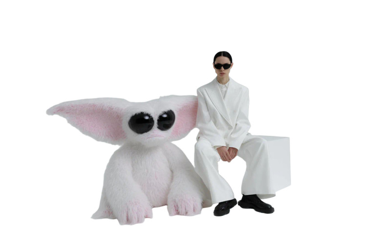 Fashion Gremlin Duo V3 Vinyl Car Decal Sticker – Waterproof & UV-Resistant 5.97333333333333