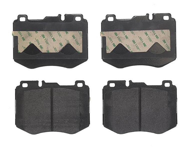 Brembo Brake Pads | Low-Metallic D1796-9025 | Set Of 4 - 2015-2021 Mercedes-Benz C350e,C400,C300,E300,GLC300