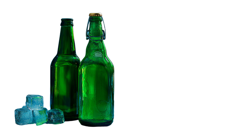 Green Beer Bottles V3 Vinyl Car Decal Sticker – Waterproof & UV-Resistant 2.72"