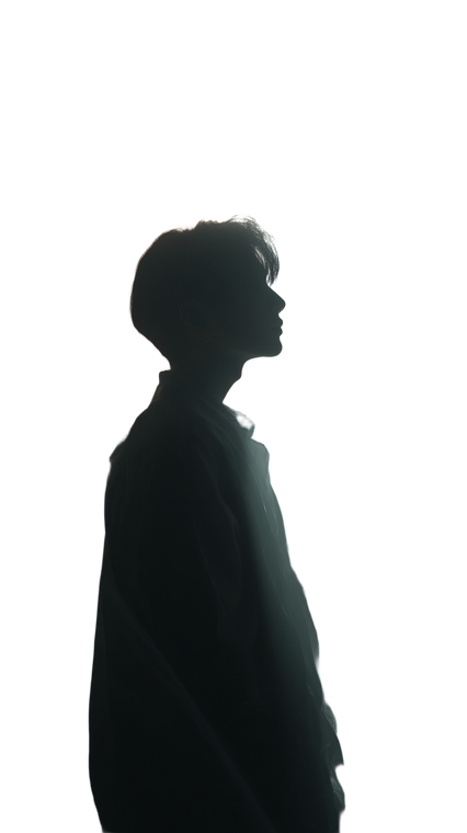 Ethereal Idol Silhouette Vinyl Car Decal Sticker – Waterproof & UV-Resistant 9.706666666666667"