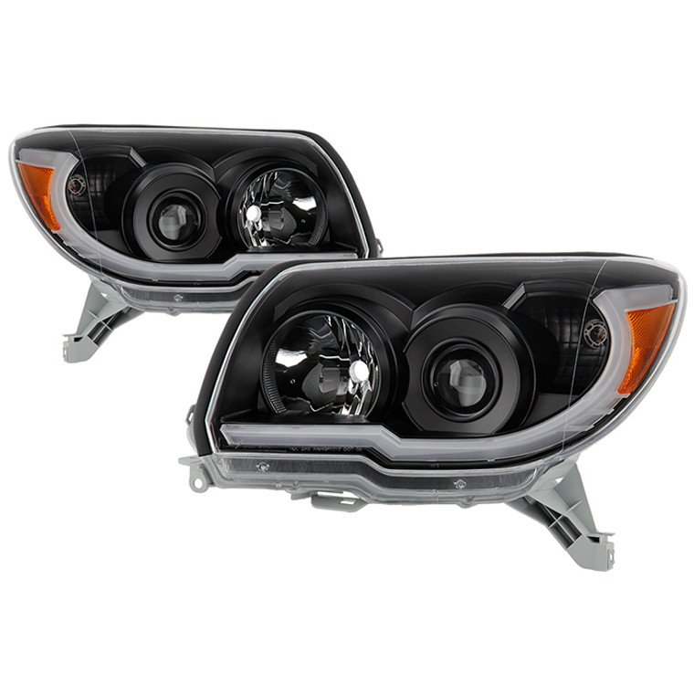 Xtune Projector Beam Headlight Assembly | Bar Style Daytime Running Light | HB3 High Beam/ H11 Low Beam | Clear Lens | Black Housing | DOT/SAE Approved