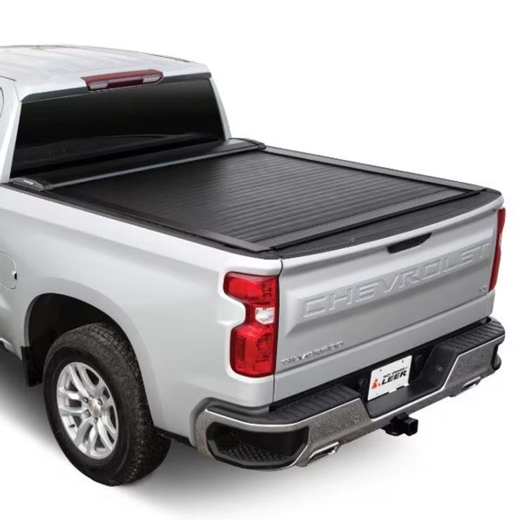Pace Edwards Tonneau Cover SWC190 SwitchBlade; Manual Retractable; Low Profile; Black; ArmorTek Vinyl Over Aluminum; Non-Lockable; With Built-In Pull Strap/Canister And Standard Rails