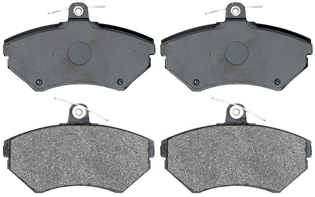 Top Performance Brake Pads | Fits 1993-2002 VW Models | Semi-Metallic Material