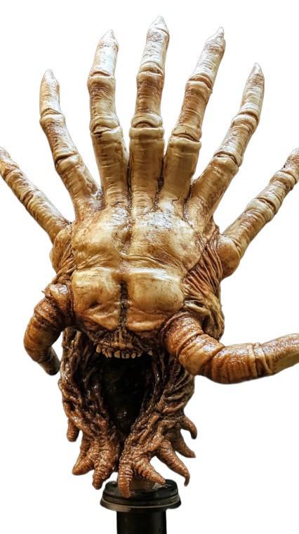 Facehugger V2 Vinyl Car Decal Sticker – Waterproof & UV-Resistant 8"