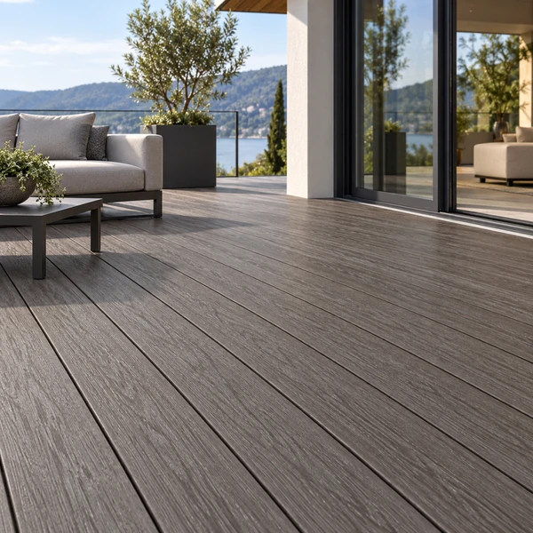 18LF TRES CO-EXTRUSION DECKING — TRES-TRECOEXTDEC-18LF-DECK-SAN — installed scene