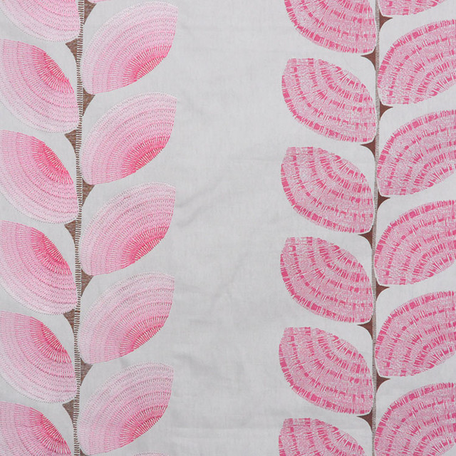 A0488 Fuschia by RM CoCo Designer Fabric Bollywood 45 COT 30 LIN 8 VISC 7 SPUN POLY - Dry clean only Horizontal: 25.6 and Vertical: 15.75 54 - Swanky Fabrics -
