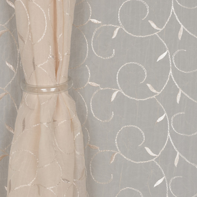 Petunia Wheat by RM CoCo Designer Fabric Botanical Beauty 100% Polyester Horizontal: 8.5 and Vertical: 15 48 - Swanky Fabrics -
