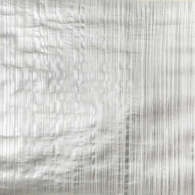 Taki Nickel by Brunschwig & Fils Wallcovering Brunschwig & Fils Wallcovering Taki NickelWallcovering SILVER LEAF - 80%;SILK - 20% Japan </p><p>Repeat: H: 6, V: 6 36 - Fabric Carolina -