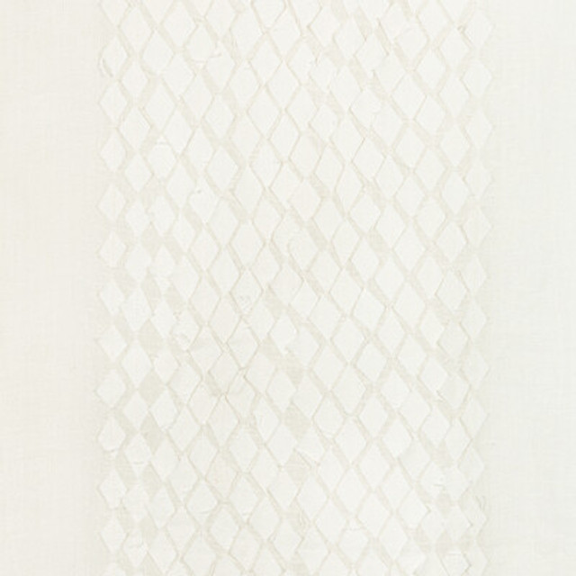4896.1.0 by Kravet Fabric Kravet Fabric 4896.1.0Fabric BARBARA BARRY OJAI LINEN - 98%;POLYESTER - 2% India </p><p>Repeat: H: 18.1, V: 0 54.3 - Fabric Carolina -