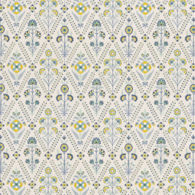 BF10998.1.0 by G P & J Baker Fabric G P & J Baker Fabric BF10998.1.0Fabric ORIGINAL BRANTWOOD FABRIC LINEN - 70%;VISCOSE - 30% India </p><p>Repeat: H: 16.942, V: 15.366 50.826 - Fabric Carolina -