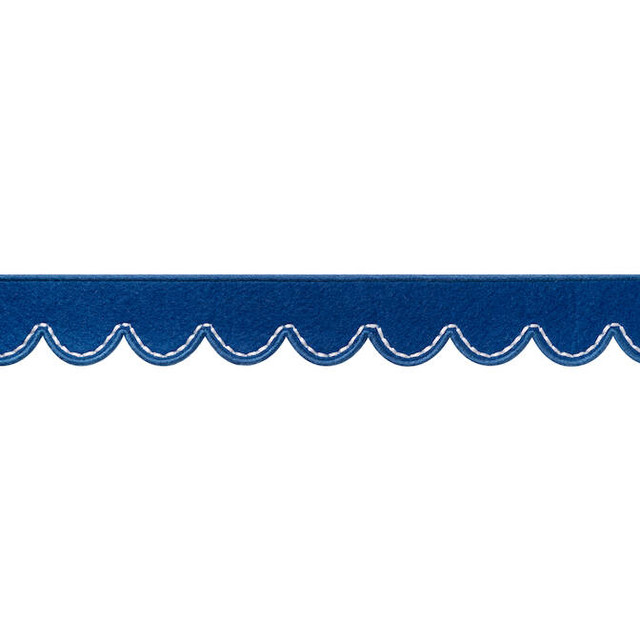 Pippa Tape Bermuda E12148 by Thibaut Fabric Thibaut Fabric Pippa Tape Bermuda E12148Fabric Tapes & Trims Volume 2 97% Polyester, 3% Viscose INDIA </p><p>Repeat: V: 1.06 1.25 - Fabric Carolina -