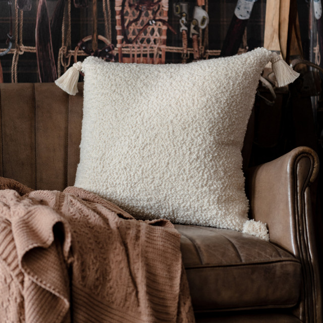 Mind The Gap Pillows SCHAFFELL Cushion (LC40184) | LC40184 | TYROL APRES-SKI HOME COLLECTION | 20 x 20 in | Off White | Fabric Carolina | https://www.fabriccarolina.com/