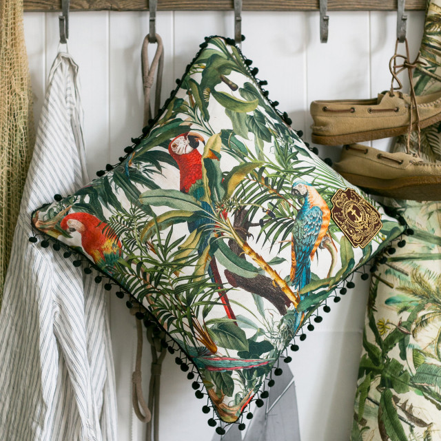 Mind The Gap Pillows PARROTS OF BRASIL Linen Cushion (LC40017) | LC40017 | THE TROPICAL COTTAGE | 20 x 20 in | Blue, Red, Yellow | Fabric Carolina | https://www.fabriccarolina.com/