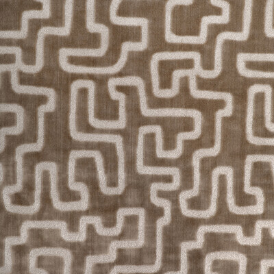 Kravet Design - Upholstery - 37081.16.0 - Upholstery - VISCOSE - 55%;COTTON - 27%;POLYESTER - 18% - India </p><p>Repeat: H: , V: 27.5 21 - My Fabric Connection -
