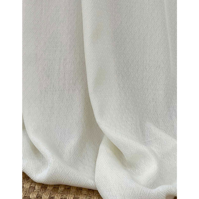 Gaston Y Daniela Drapery GDT5746.001.0 Drapery WOOL - 76%;POLYACRYLIC - 24% Turkiye </p><p>Repeat: H: , V: 27.5 21 - My Fabric Connection -