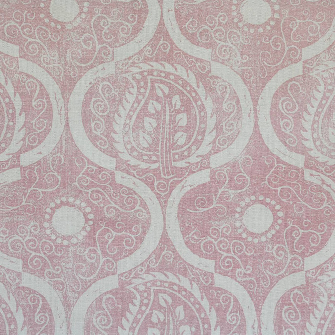 Persian Leaf Pink by Lee Jofa Wallcovering Lee Jofa Wallcovering Persian Leaf PinkWallcovering BLITHFIELD PAPER - 100% United Kingdom </p><p>Repeat: H: 10.5, V: 12 52.75 - Fabric Carolina -