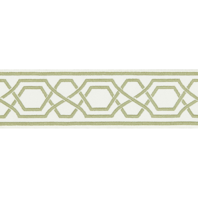 Yves Tape Green by Lee Jofa Trim Lee Jofa Trim Yves Tape GreenTrim SUZANNE KASLER THE RIVIERA COLLECTION POLYESTER - 100% India </p><p>Repeat: H: 2.36, V: 2.95 2.36 - Fabric Carolina -