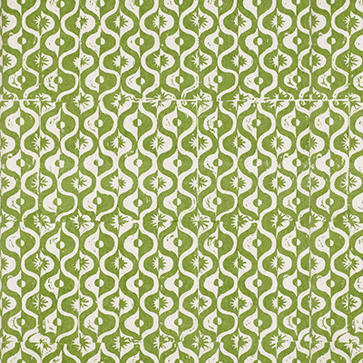 Small Medallion Wp Fern by Lee Jofa Designer Wallcovering
