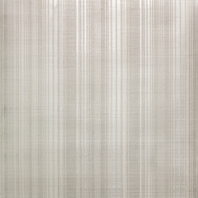 Last Look Platinum by Kravet Couture Wallcovering Kravet Couture Wallcovering Last Look PlatinumWallcovering MODERN TAILOR PLASTER - 95%;MYLAR - 5% United States </p><p>Repeat: H: 9, V: 27 - Fabric Carolina -
