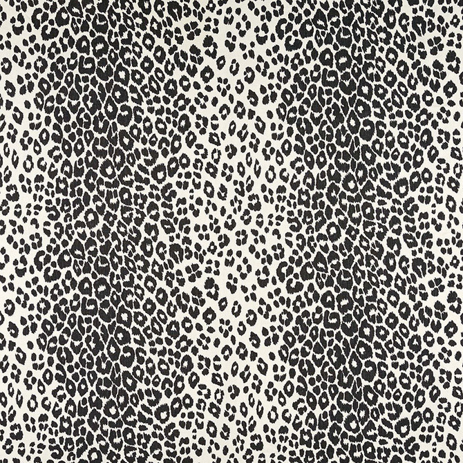 Iconic Leopard Graphite 175722 by Schumacher Fabric Schumacher Fabric Iconic Leopard Graphite 175722Fabric LINEN 100% BELGIUM </p><p>Repeat: H: HORZ. 26 1/2" (67CM) , V: VERT. 26 3/4" (68CM) 53 - Fabric Carolina -
