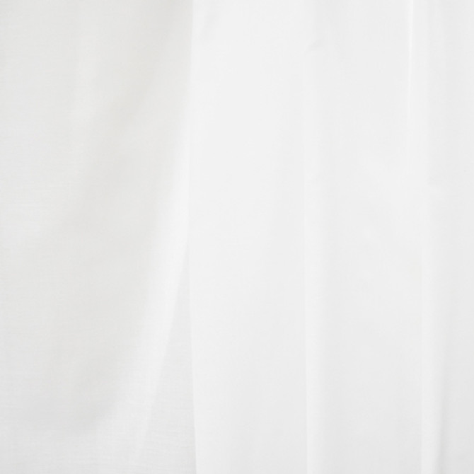 <p>Cloudy Skies White Snow by Carole Designer Fabric</p><p><strong>Required Minimum Quantity Purchase: 2 yards</strong></p><p>Book: Sheer Clarity,Sheer Clarity II,Sheer Basics III,Sheer Joy</p><p>Content: 67% Polyester, 33% Cotton</p><p>Origin: </p><p>Performance: N/A</p><p>Repeat: None</p><p>Width: 118"</p>