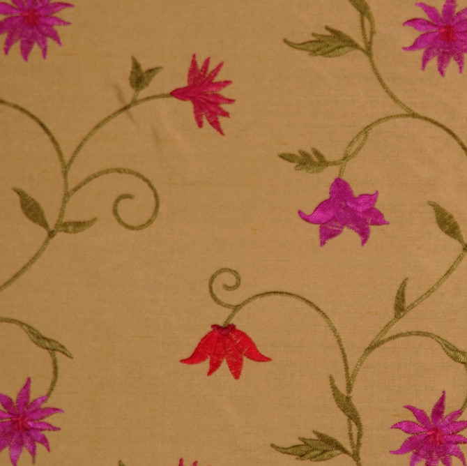 R600 951 by RM CoCo Designer Fabric Montage 100% Silk Horizontal: 6.5 and Vertical: 6.25 51 - Swanky Fabrics -