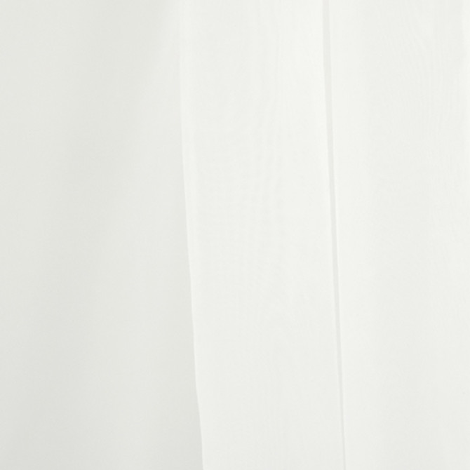 <p>Early Frost Winter White by Carole Designer Fabric</p><p><strong>Required Minimum Quantity Purchase: 2 yards</strong></p><p>Book: Pure & Simple,Sheer Clarity,Sheer Clarity II,Sheer Basics III,Sheer Joy</p><p>Content: 100% Polyester</p><p>Origin: </p><p>Performance: N/A</p><p>Repeat: None</p><p>Width: 118"</p>