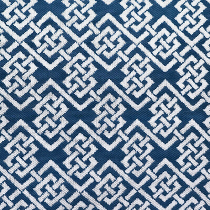 LCT1055.008.0 by Gaston Y Daniela Fabric Gaston Y Daniela Fabric LCT1055.008.0Fabric LORENZO CASTILLO VI ACRYLIC - 100% Italy </p><p>Repeat: H: 1.6, V: 11 54 - Fabric Carolina -