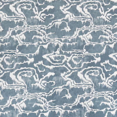 P2022110.51.0 by Lee Jofa Wallcovering Lee Jofa Wallcovering P2022110.51.0Wallcovering PAOLO MOSCHINO MARTINIQUE NON WOVEN - 100% United Kingdom </p><p>Repeat: H: 16.54, V: 16.14 26.75 - Fabric Carolina -