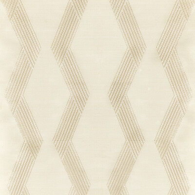 W3835.161.0 by Kravet Wallcovering Kravet Wallcovering W3835.161.0Wallcovering MODERN LUXE WALLCOVERING SISAL - 60%;VISCOSE - 28%;COTTON - 12% India </p><p>Repeat: H: 17.9, V: 15.75 35.8 - Fabric Carolina -