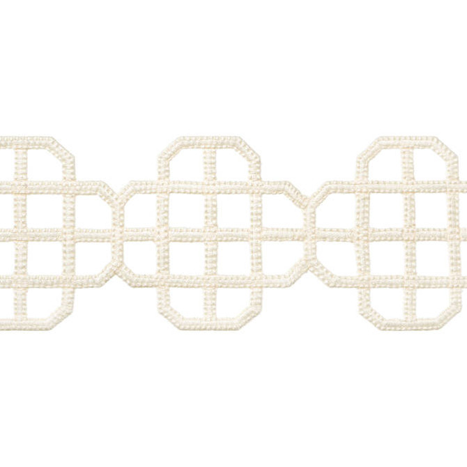 Fret Applique Ivory E12273 by Thibaut Fabric Thibaut Fabric Fret Applique Ivory E12273Fabric Tapes & Trims Volume 3 100% Polyester INDIA </p><p>Repeat: V: 3.25 3.5 - Fabric Carolina -