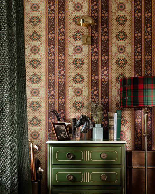 Erbstãck Burgunder Wallpaper by Mind the Gap Designer Wallpaper TYROL APRES-SKI HOME COLLECTION Textured Matte Made in Europe Paste the wall 3 rolls x 20.5 x 3.25 yards - Swanky Fabrics -